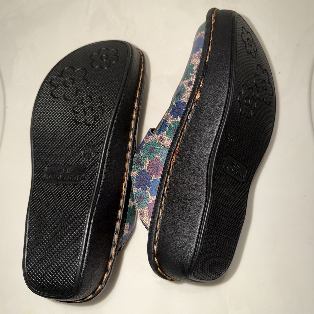 Ingaro Happy Nursing Shoes Slides Clogs Size 8.5 Women Multicolor Slip Resistant - Picture 8 of 9